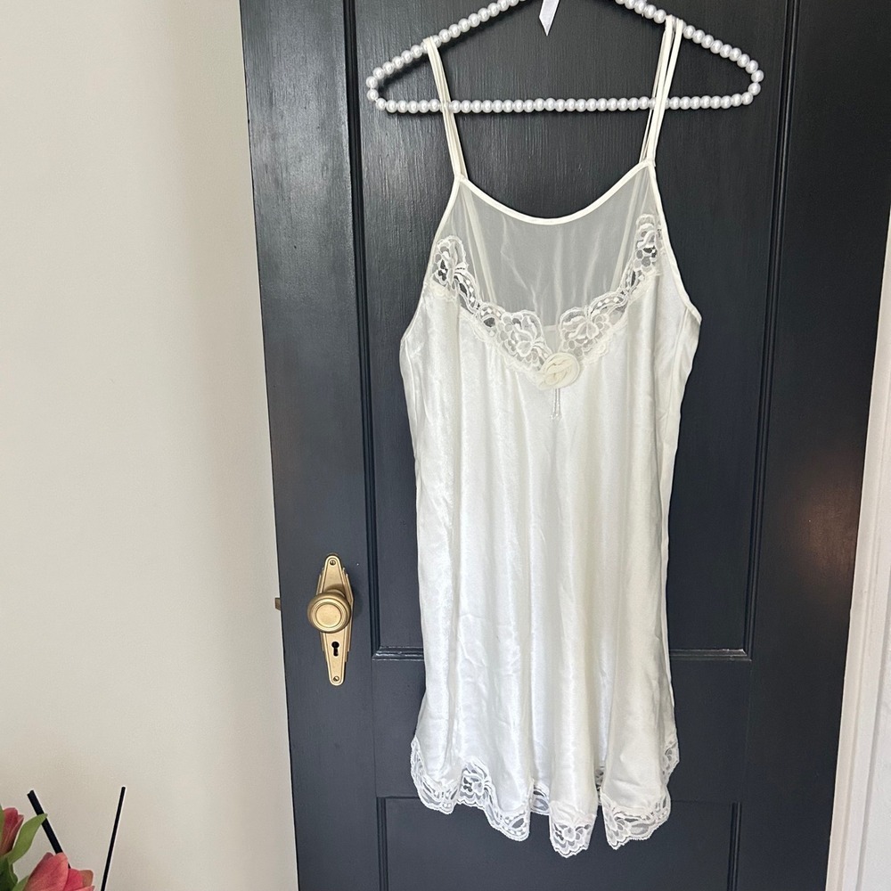 Vintage Bridal Lace Trim Slip - Sheer Panel Rose Detail Slip